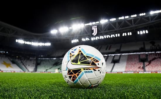 开始北伐！曼联在客场以4比1轻取狼队，3轮不败后升第6